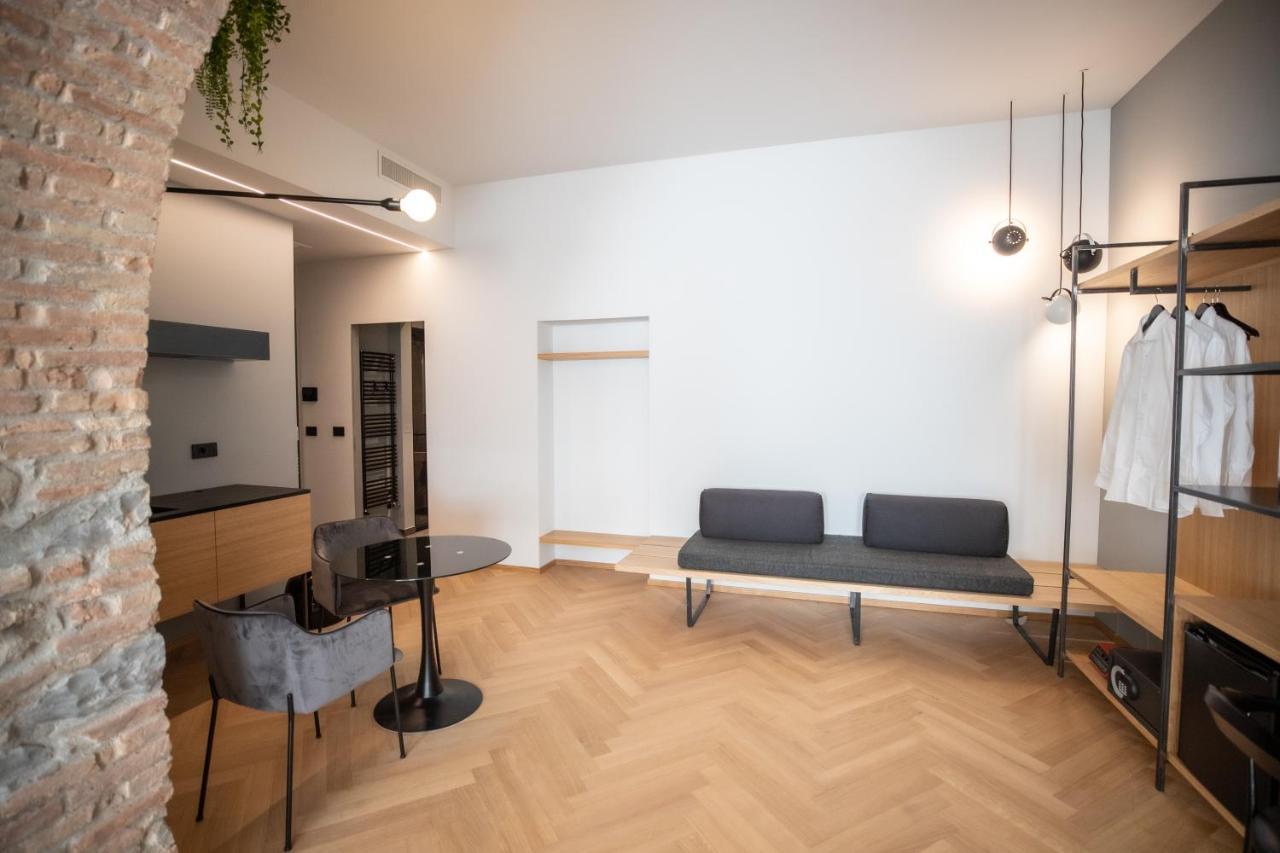 S1 Luxury Suites And Rooms Trieste Exterior foto